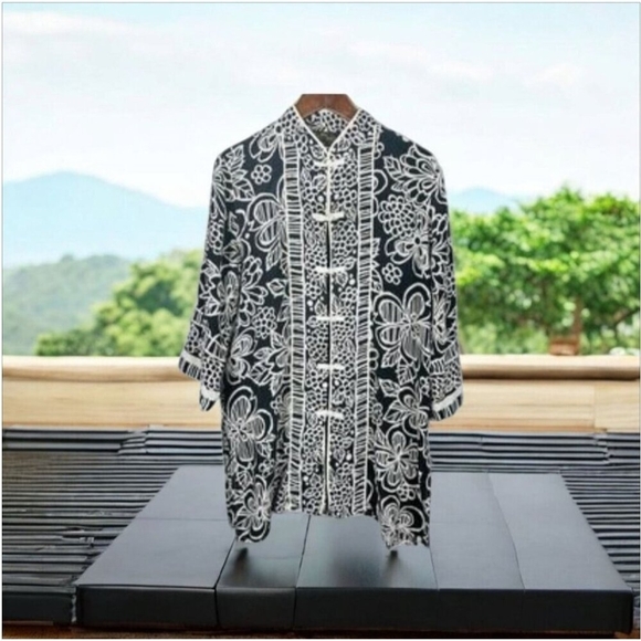Bob Mackie Wearable Art Women's Silk Blouse Tunic Black Floral Cheongsam Button - Picture 2 of 12